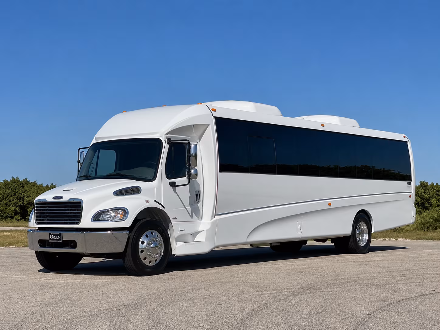 bus rentals for missoula weddings at outdoor and ranch venues