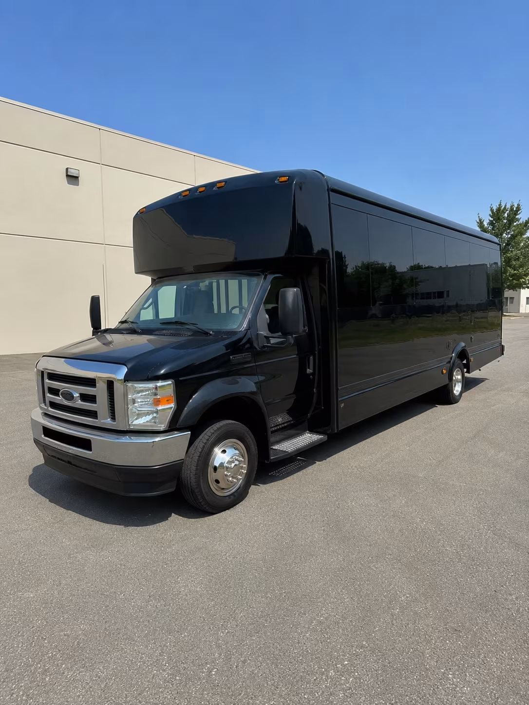 party buses for bachelorette wine tours through the bitterroot valley